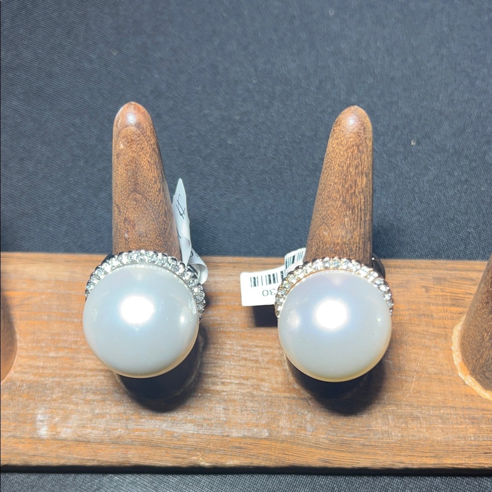 Elegant Silver Pearl Earrings